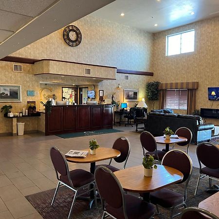Grandstay Hotel & Suites Becker Extérieur photo