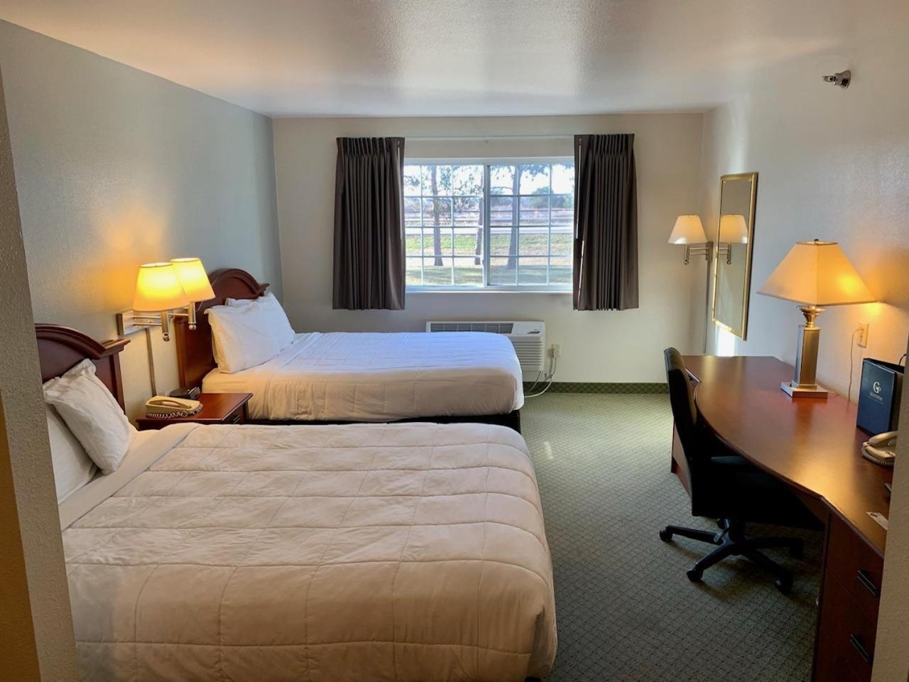 Grandstay Hotel & Suites Becker Extérieur photo
